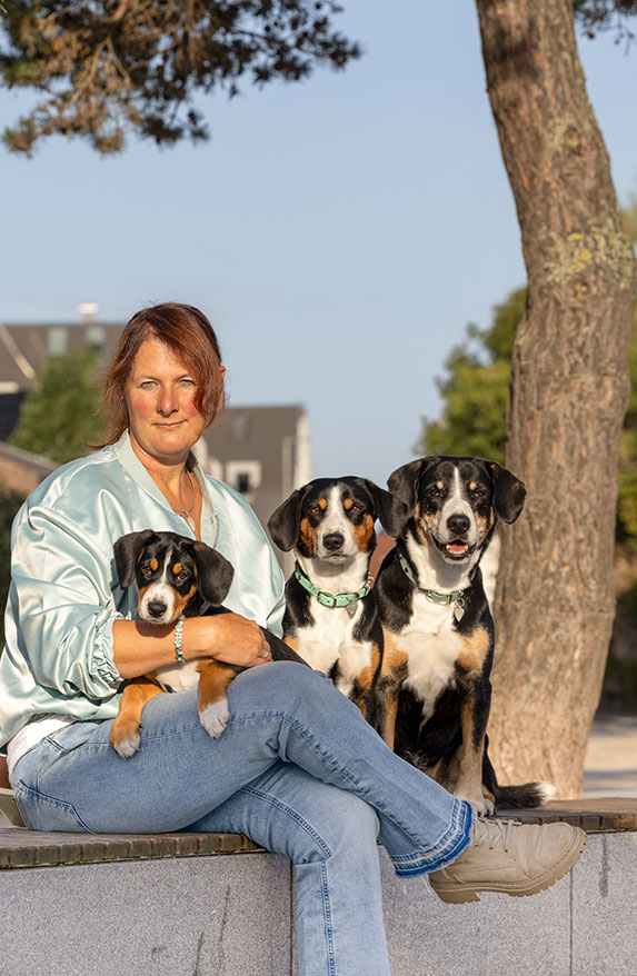 sonja-dogs-schmiede-startseite